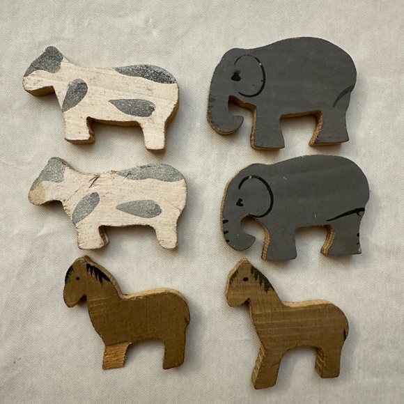 Vintage Hand Carved Wooden Noah's Ark Set - Picture 8 of 12